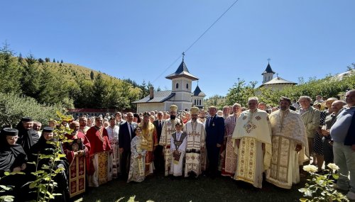 Hramul Mănăstirii Făgetel, judeţul Harghita