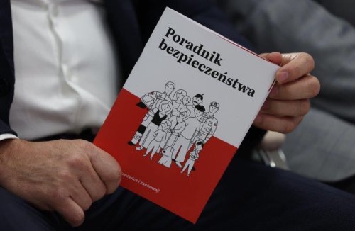 „Manual de siguranță” pentru polonezi