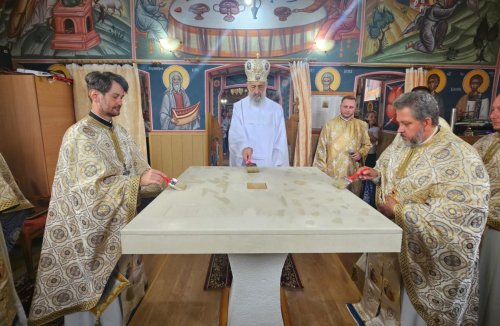 Târnosirea Bisericii „Sfântul Arhidiacon Ștefan” din Băcăinți