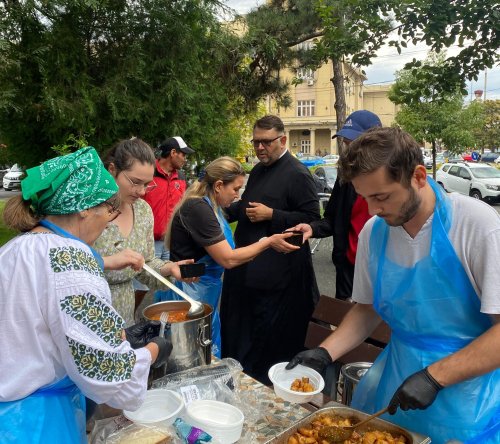 Acţiune filantropică organizată de o parohie bucureşteană