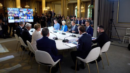 România nu va participa cu trupe la garanțiile pentru Ucraina