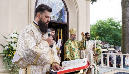 Mănăstirea Sihăstria Voronei și-a cinstit ocrotitorul