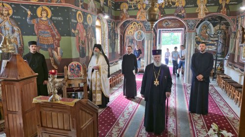 Vizită pastorală a Înaltpreasfințitului Nifon în Protoieria Pucioasa