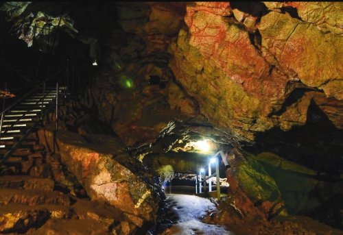 Peștera Vadu Crişului: 120 de ani de la primii vizitatori