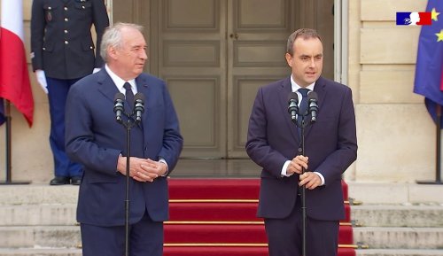 Tensiuni politice și sociale în Franța