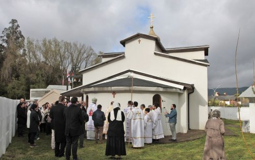 Sfințirea bisericii românești din Concepción, Chile