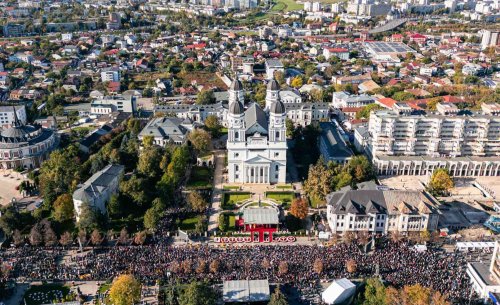 Repere din programul hramului Sfintei Cuvioase Parascheva (8‑14 octombrie 2025)