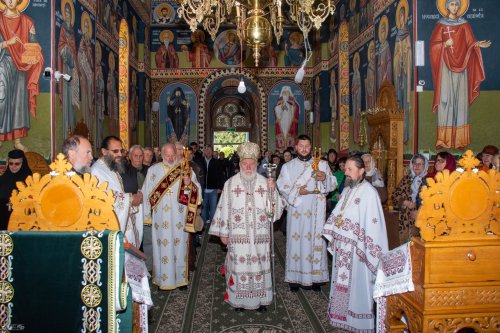 Slujire arhierească la mănăstirea tulceană Saon