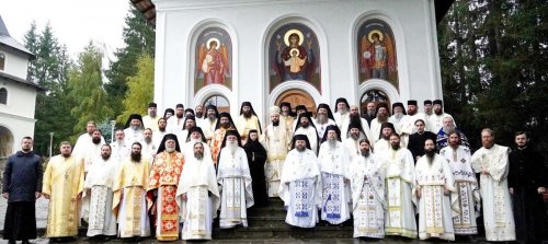 Cursuri pentru obținerea definitivatului pentru clericii monahi din Mitropolia Moldovei și Bucovinei