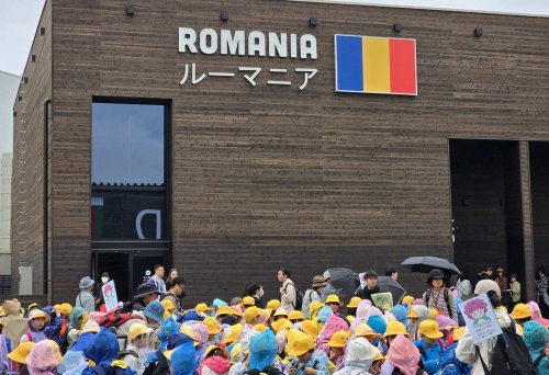 Aproape un milion de vizitatori la Pavilionul României 