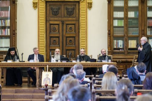 Dublă sărbătoare academică și duhovnicească la Iași