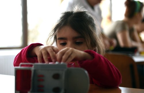 Proiect pentru 2.000 de comunităţi marginalizate