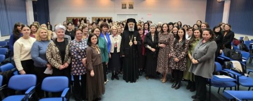 Societatea Femeilor Ortodoxe din Arhiepiscopia Alba Iuliei a sărbătorit 10 ani de activitate