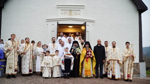 Sfințirea unei biserici românești din Suedia