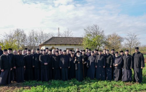 Conferință pastoral‑misionară și pelerinaj al preoților brăileni