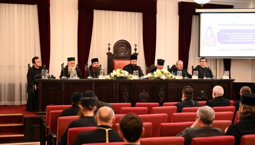Simpozion teologic internațional în Episcopia Devei și Hunedoarei