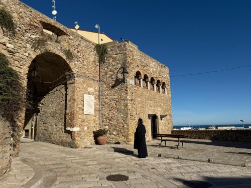 Paşii unui pelerin în adâncurile lumii creştine