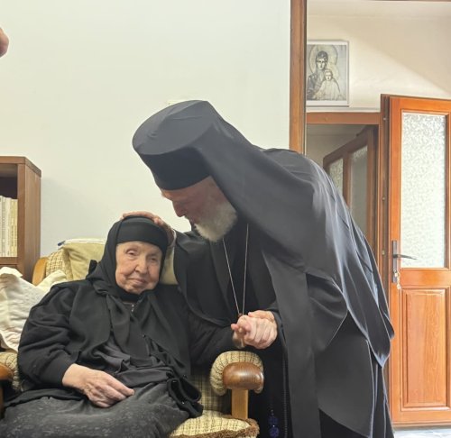 Urcuş tainic spre luminoasele lăcașuri de sus