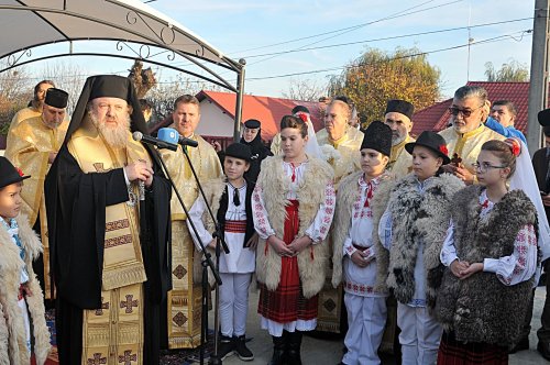 Piatră de temelie pentru o nouă biserică în județul Prahova