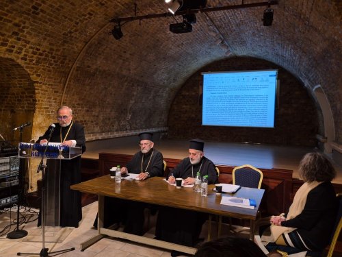 Teologi dogmatiști întruniți în insula Corfu