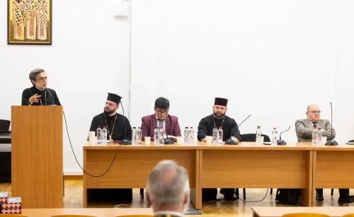 Lansarea cărții „In servitutem sanctorum” la Facultatea „Justinian Patriarhul”
