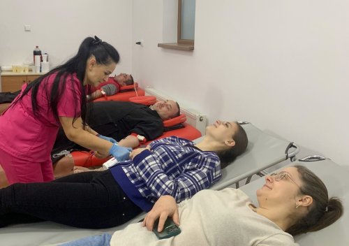 Peste 100 de persoane au donat sânge la Râmnicu Sărat
