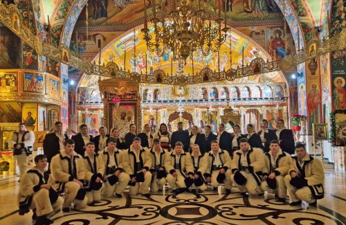 Bucuria colindelor la mănăstirea teleormăneană Pantocrator