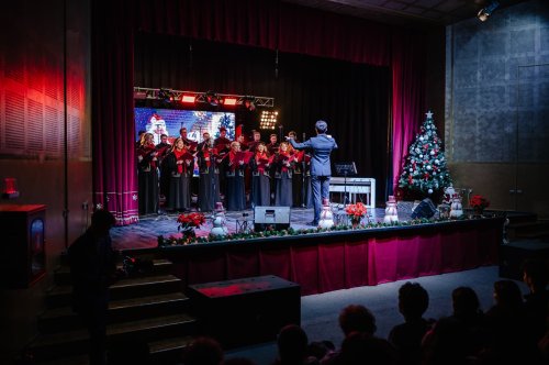 Crăciunul ca mărturisire prin cânt - Corala „Ciprian Porumbescu” la Târgu-Neamț