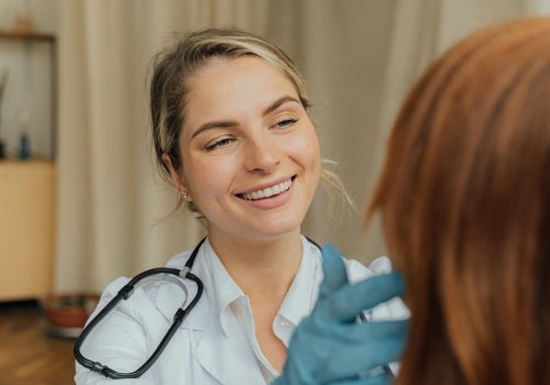 Legătura dintre problemele tiroidiene și căderea părului