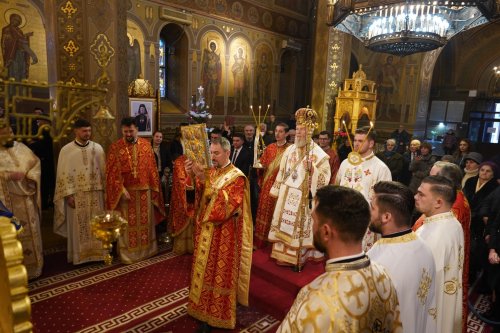 Noi clerici pentru parohii din județul Dâmbovița