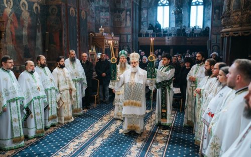 Sărbătorirea Sfântului Antipa de la Calapodești la catedrala din Roman