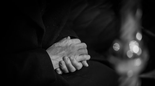 Apel la rugăciune și solidaritate pentru familia părintelui Ioan Cozma