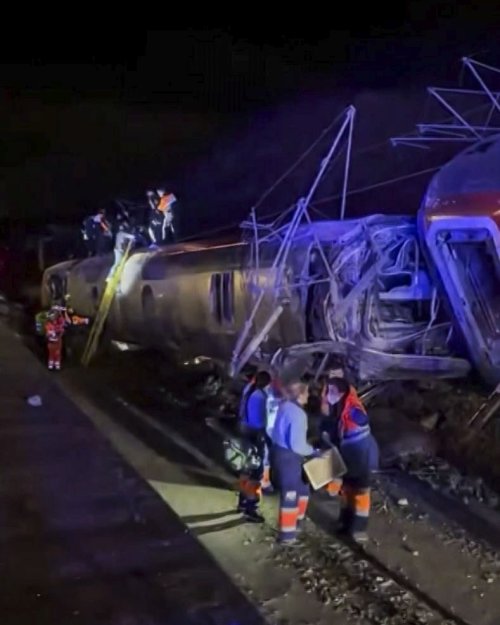 Mesaj de compasiune după accidentul feroviar din Spania