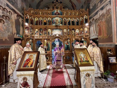 Hirotonie la Mănăstirea Sfintei Cruci, Oradea