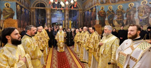 Popas de rugăciune la Mănăstirea Ciolanu din județul Buzău