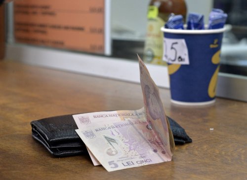 Analist: Recesiunea obligă statul să nu mai crească taxele