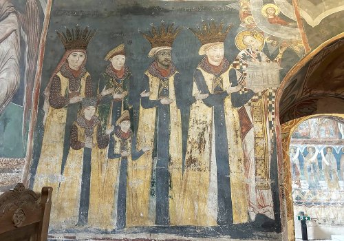 Doamnele Moldovei, candele de lumină și fapte bune (II)