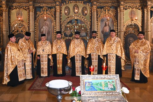 Pelerinaj cu moaștele Sfântului Ierarh Nectarie în Serbia