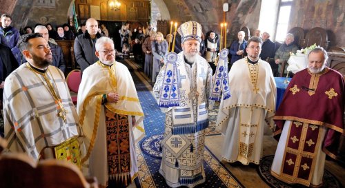 Binecuvântare arhierească pentru credincioşii din Sibiel