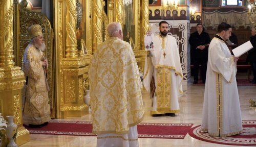 Popas de rugăciune și slujire la Catedrala Arhiepiscopală din Arad