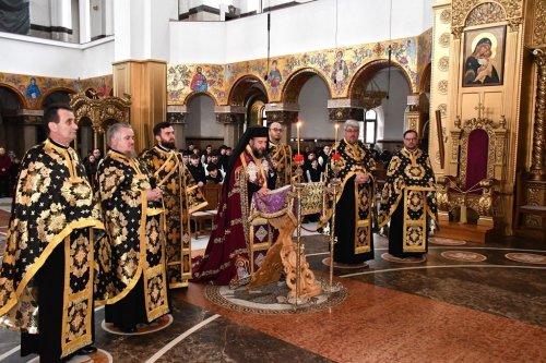 Rugăciune de seară la Catedrala Episcopală din Caransebeș