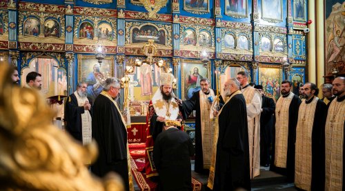 A fost instalat noul protoiereu de Rădăuți