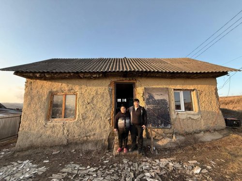 Campanie pentru o locuință decentă și continuarea studiilor