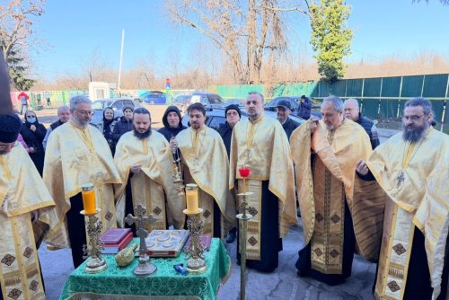 Sfințire de troiță la Institutul Național de Medicină Legală