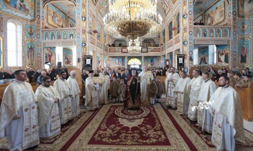 Slujire în Parohia Tășnad, Protopopiatul Carei