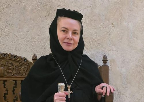 Datoriile stareţei Ambrozia de la Mănăstirea „Dintr-un Lemn”