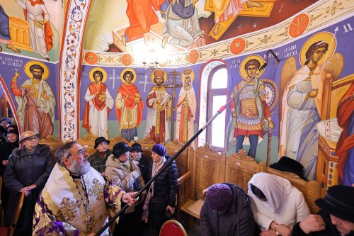 Sfințirea picturii Bisericii „Sfântul Teodosie de la Brazi” din Buzău