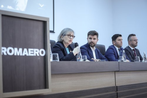 Drone produse la Romaero