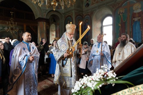 Binecuvântare pentru credincioșii argeșeni