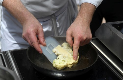 Programe de calificare în aprilie